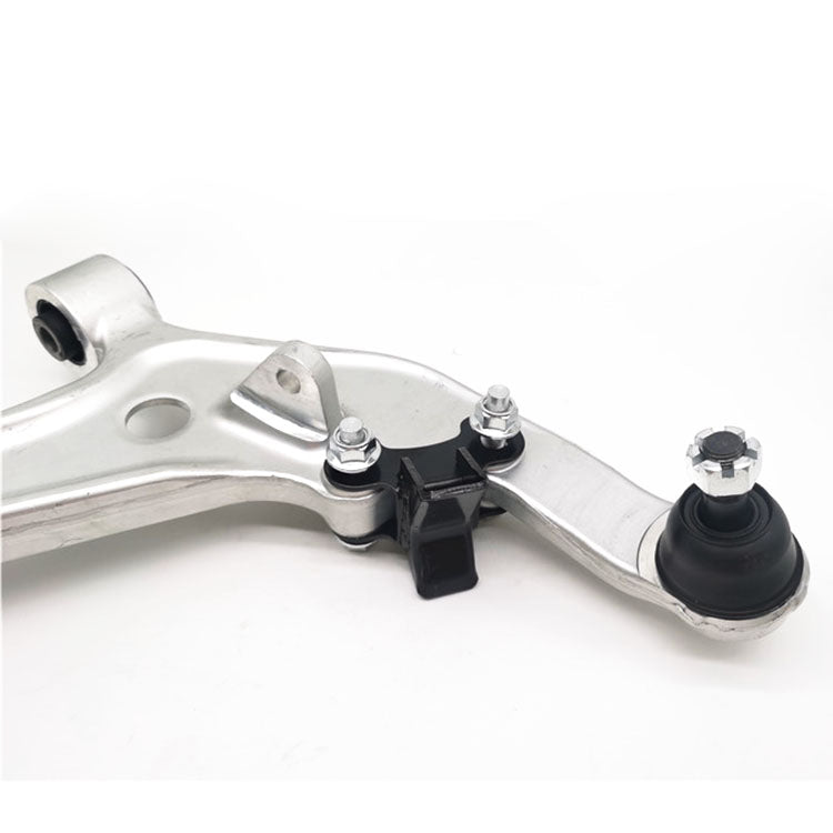 Lower Control Arm For Nissan X-TRAIL T30  T31 2007-2013 54500-8H310 54501-8H310