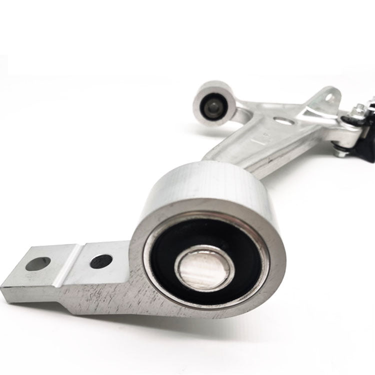 Lower Control Arm For Nissan X-TRAIL T30  T31 2007-2013 54500-8H310 54501-8H310